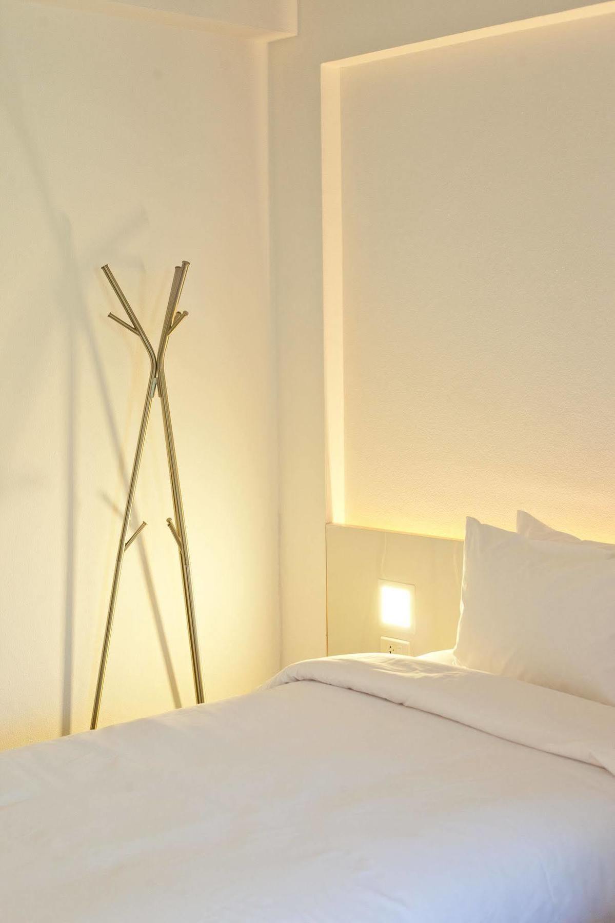 Hotel Bed Phrasingh-Adults Only Chiang Mai Zewnętrze zdjęcie